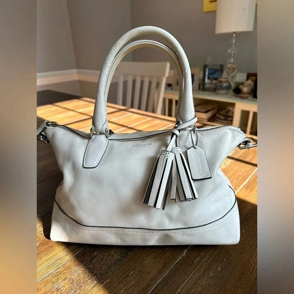Coach Molly satchel - Picture 1 of 16